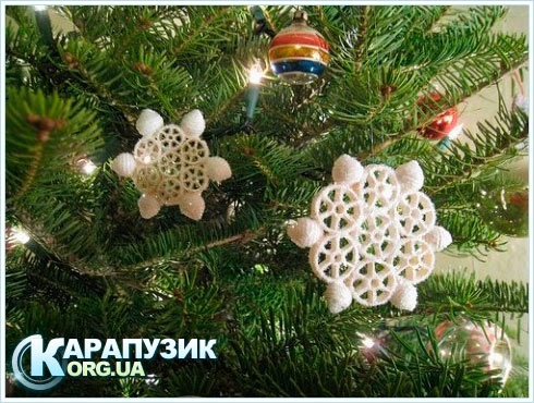 Новогодние украшения из макарон igrushki
